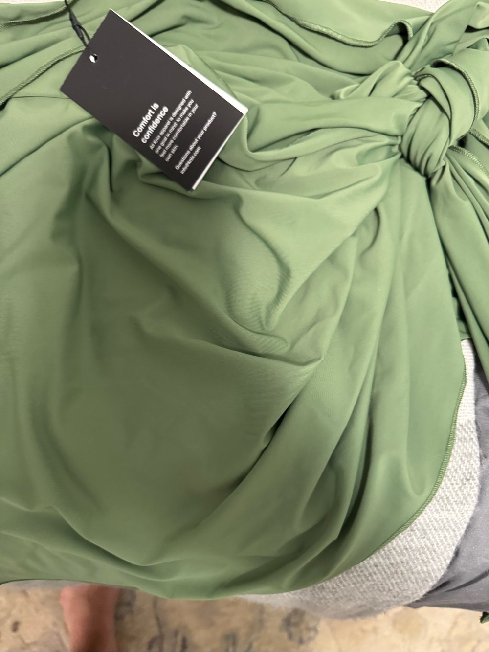 NWT KNIX DEEP V BIKINI TOP+ SARONG Green - Picture 6 of 7